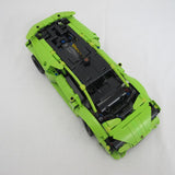 Lamborghini Huracán Tecnica. Complete with instructions, no box