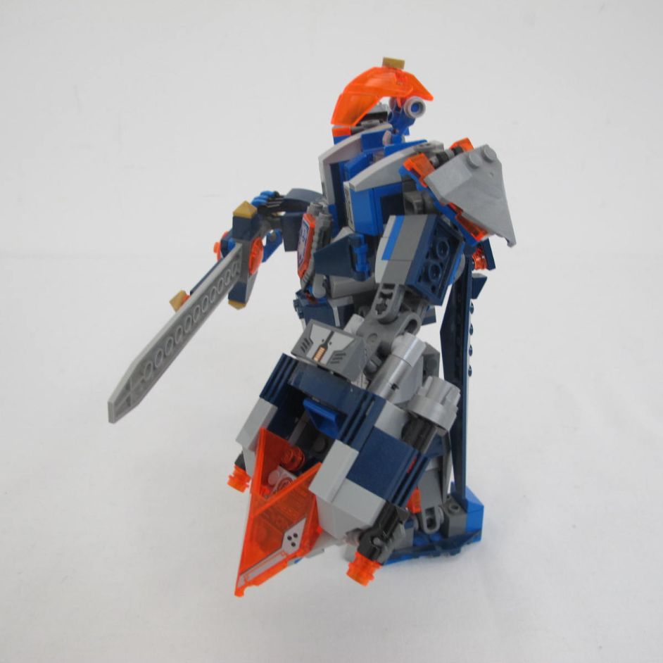 The King's Mech. Complete with instructions, no box
