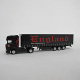Saadkms DB low-floor wagon with England trailer