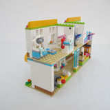 Heartlake City Pet Center. Complete with instructions, no box