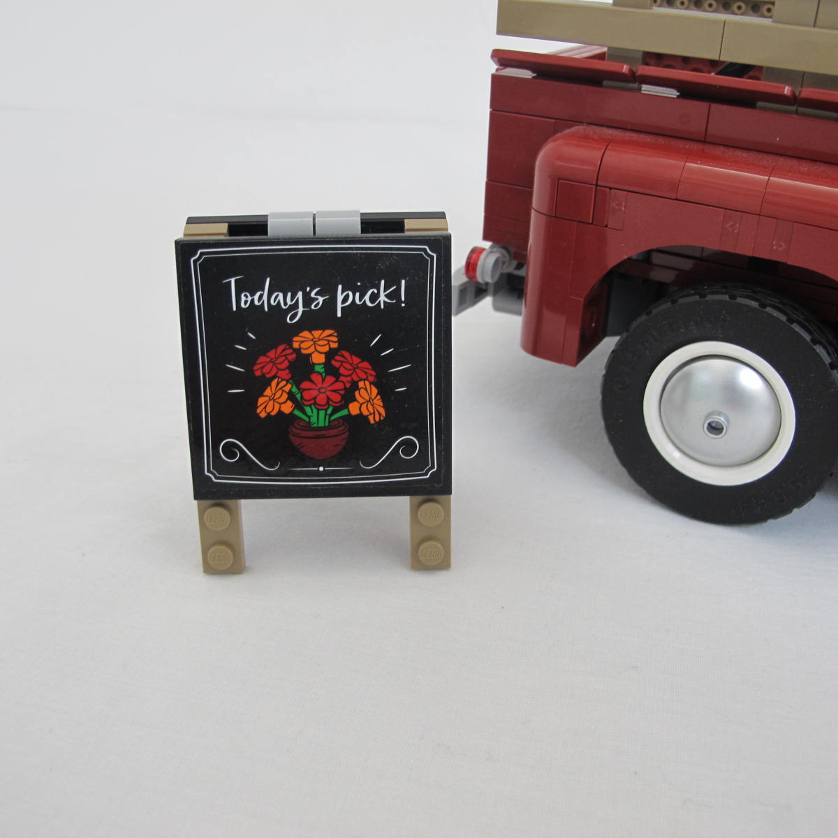 Pickup Truck. Complete with instructions, no box