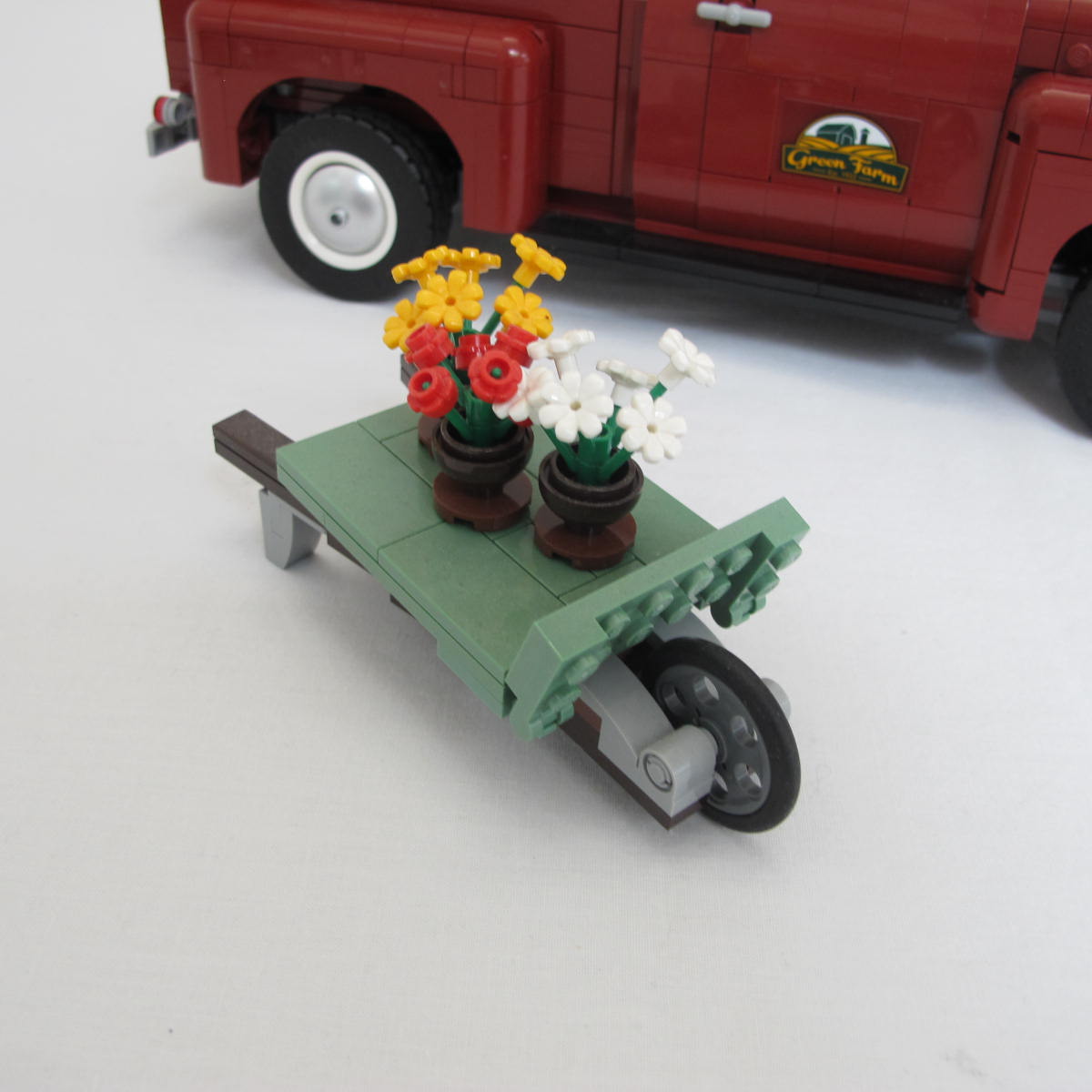 Pickup Truck. Complete with instructions, no box