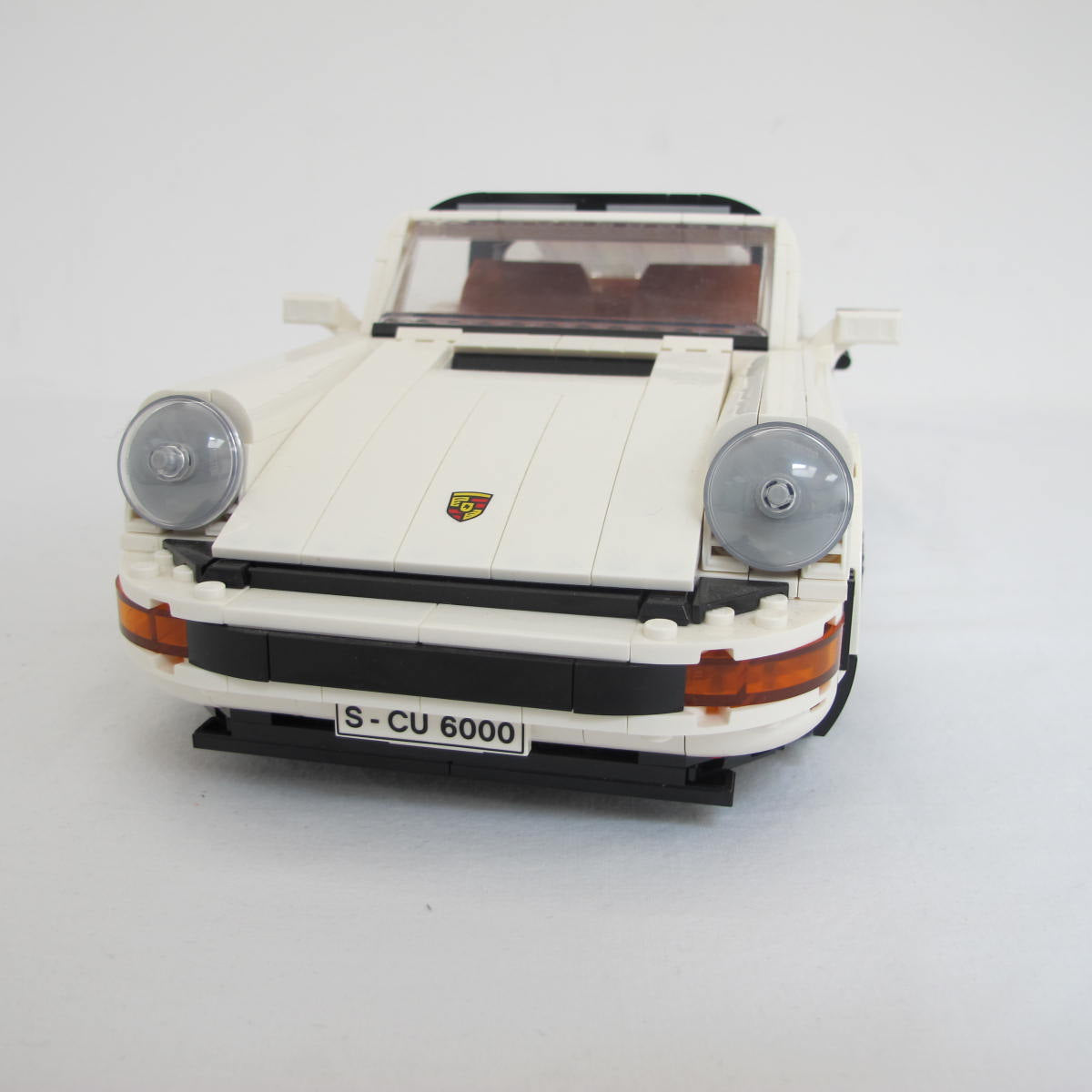 Porsche 911. Complete with instructions, no box