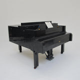 Grand Piano. Complete with instructions and box