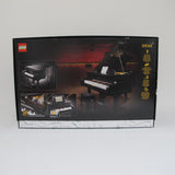 Grand Piano. Complete with instructions and box