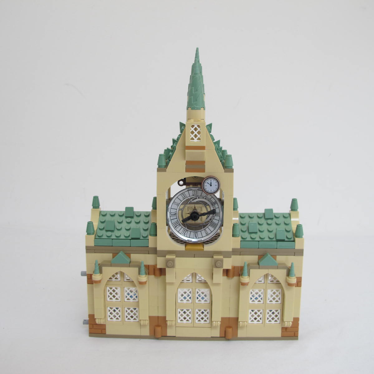 Hogwarts Hospital Wing. Complete with instructions and box