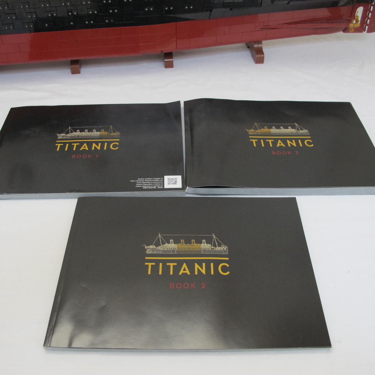 Titanic. Complete with instructions and box