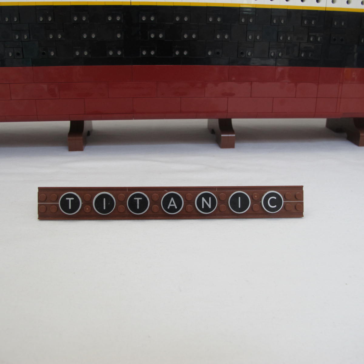 Titanic. Complete with instructions and box