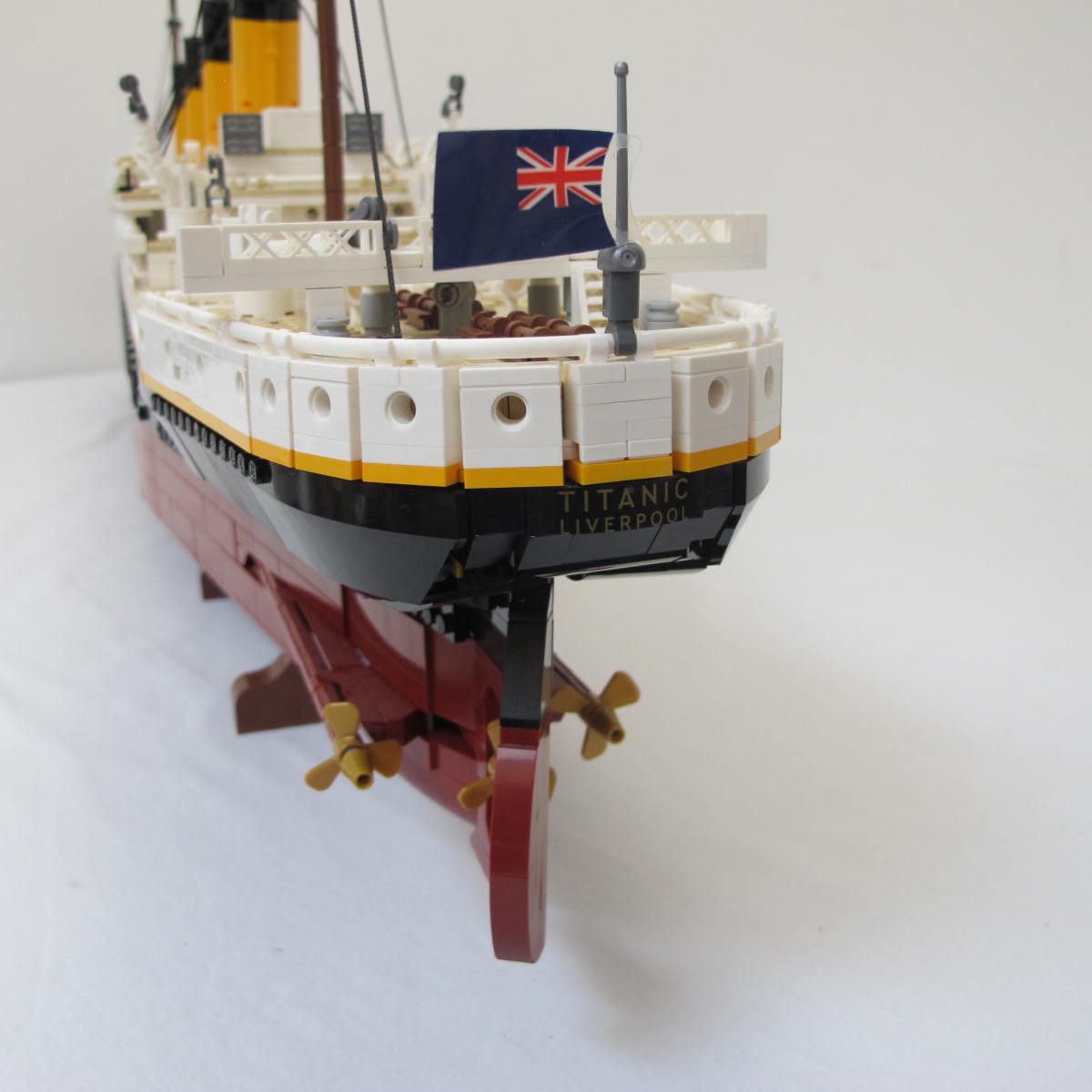 Titanic. Complete with instructions and box