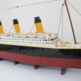 Titanic. Complete with instructions and box