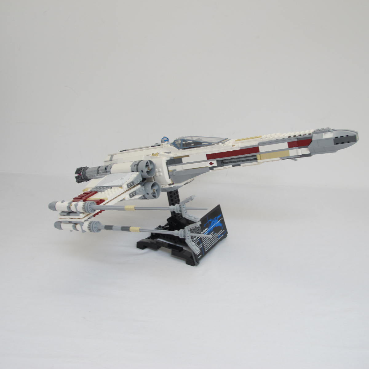 Red Five X-wing Starfighter - UCS. Complete with instructions and box
