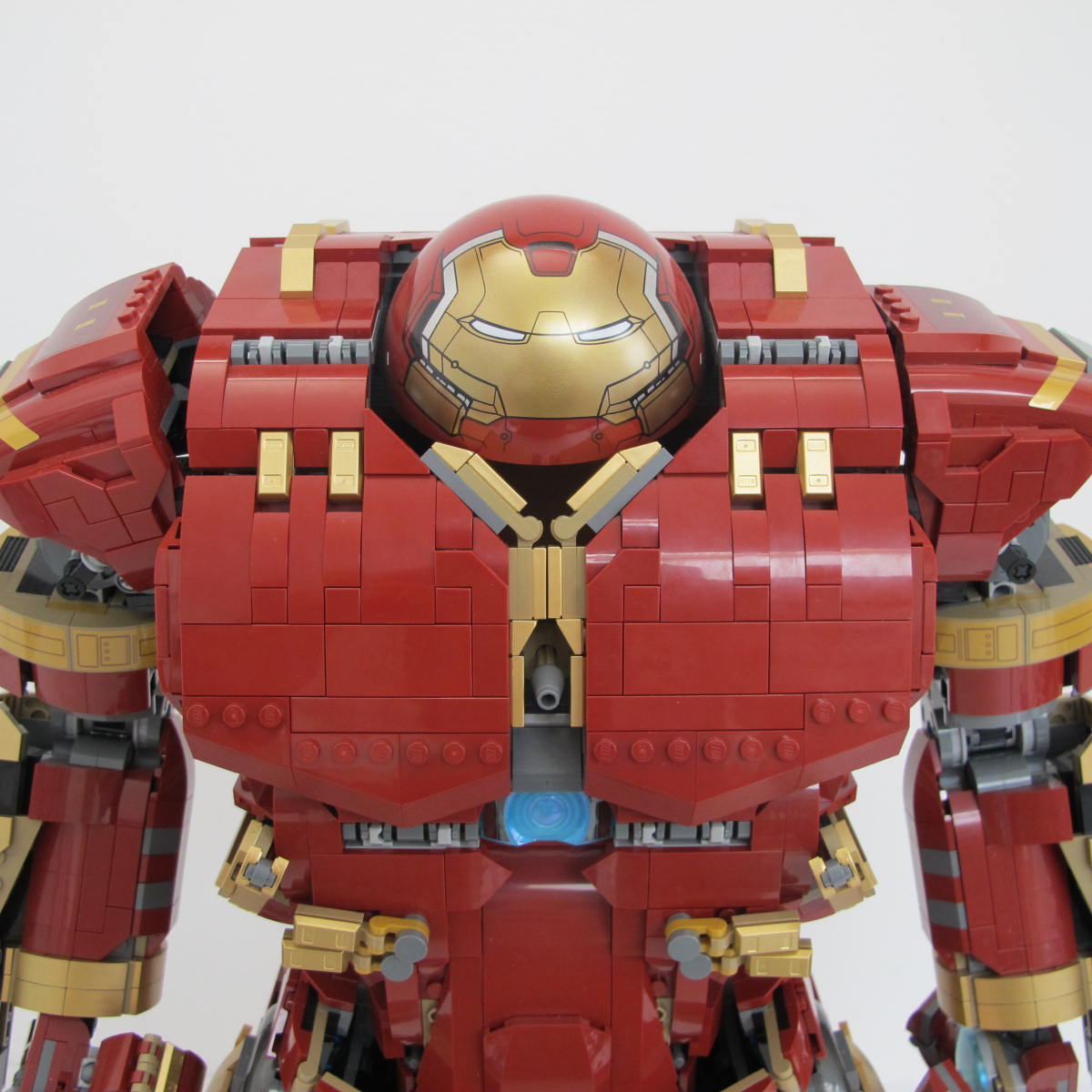 Hulkbuster. Complete with instructions, no box