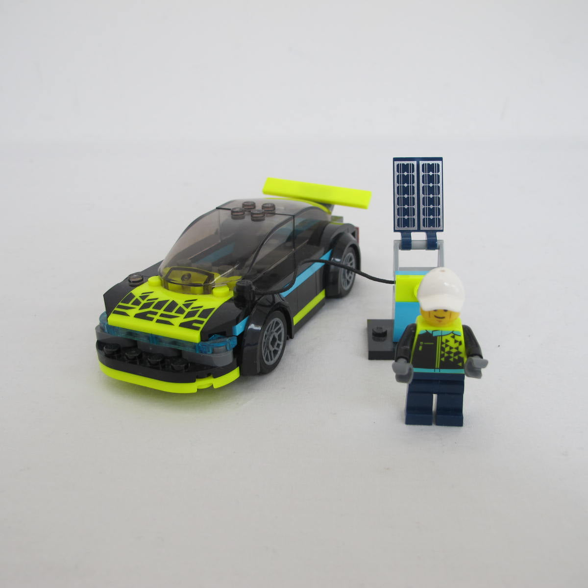 Electric Sports Car. Complete with instructions, no box