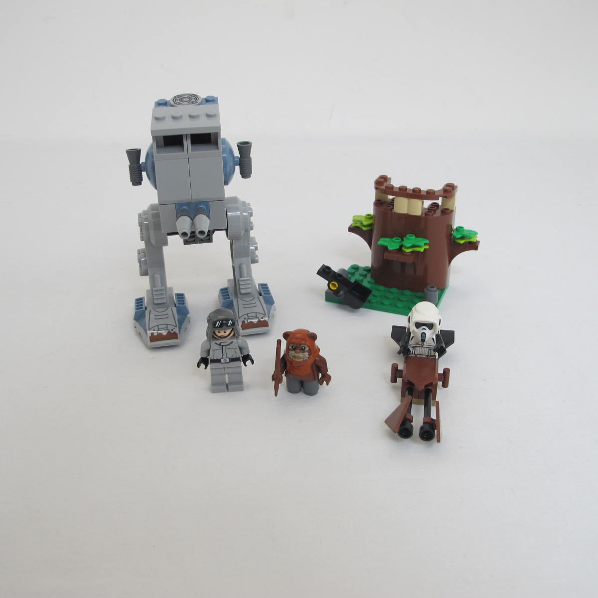 AT-ST. Complete with instructions and box