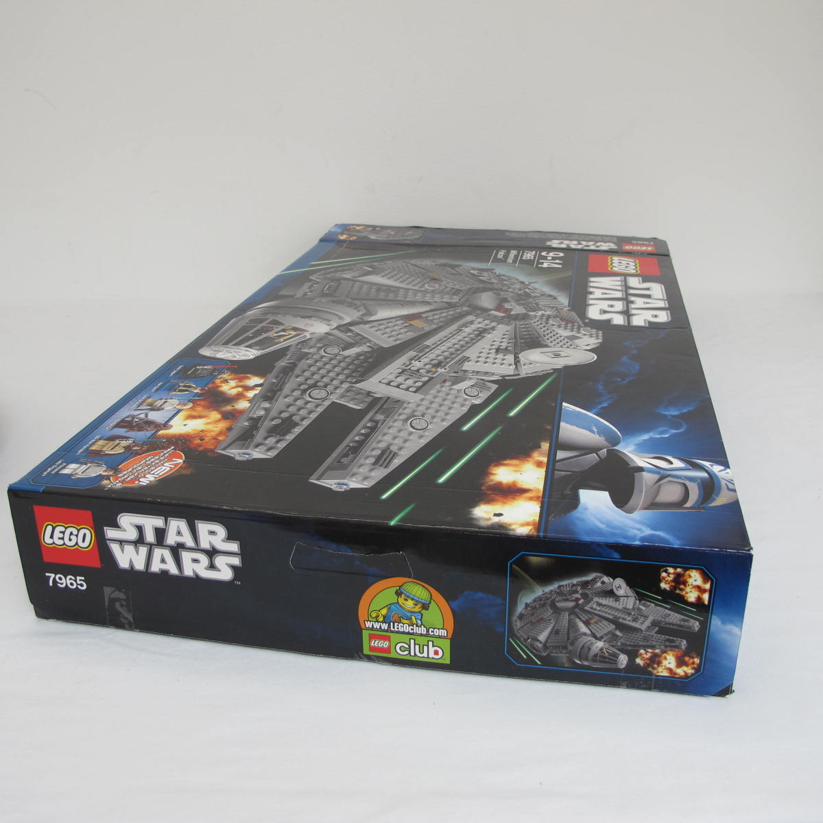Millennium Falcon. Complete with instructions and box