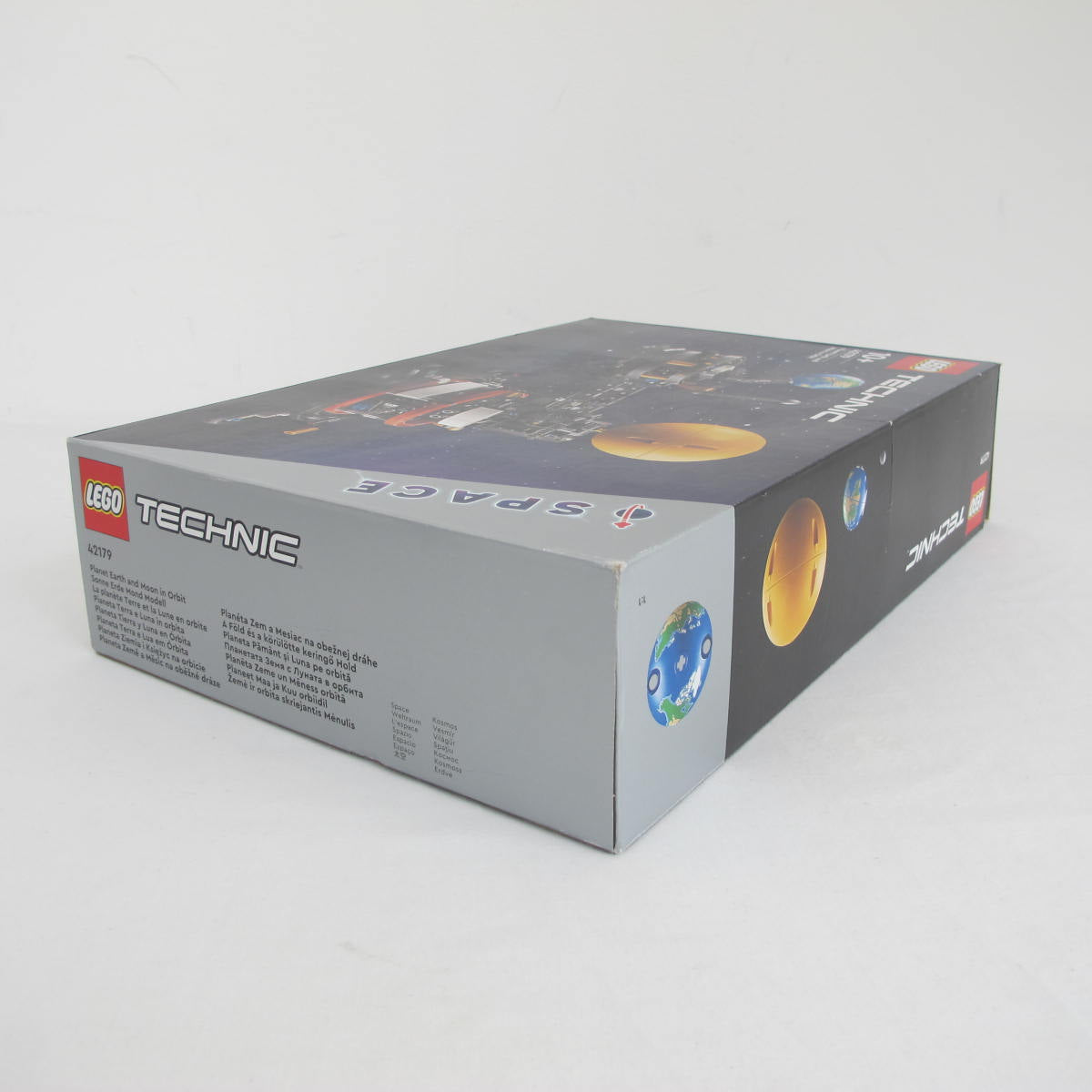 Planet Earth and Moon in Orbit. Complete with instructions and box