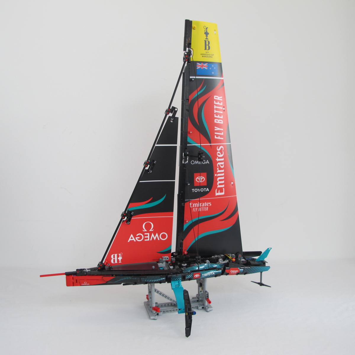 Emirates Team New Zealand AC75 Yacht. Complete with instructions and box