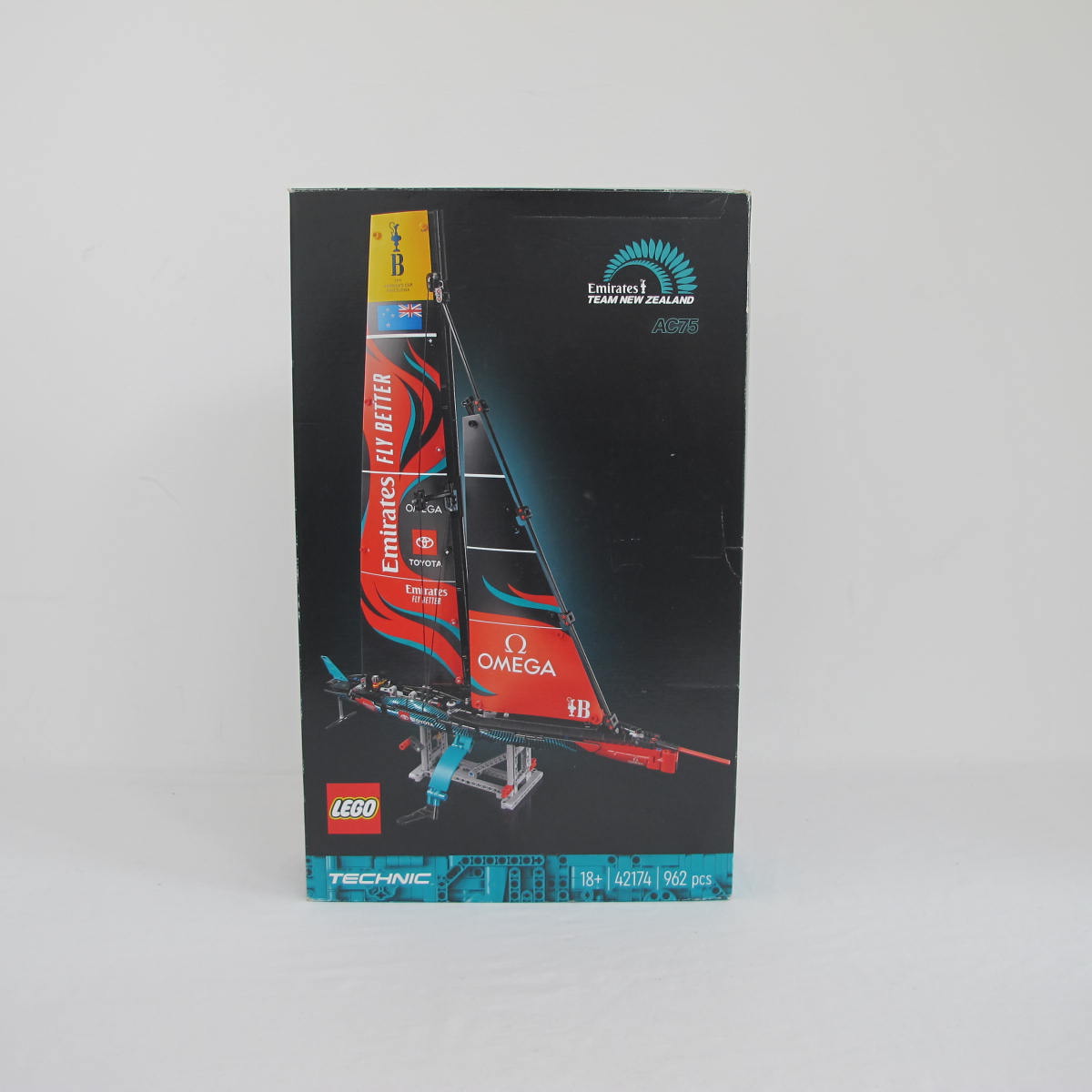 Emirates Team New Zealand AC75 Yacht. Complete with instructions and box