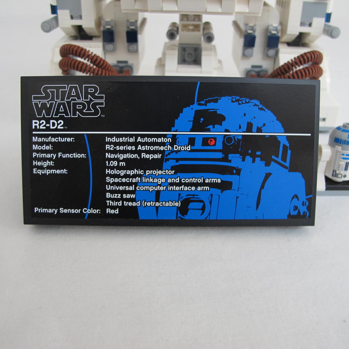 R2-D2 - UCS. Complete with instructions and box