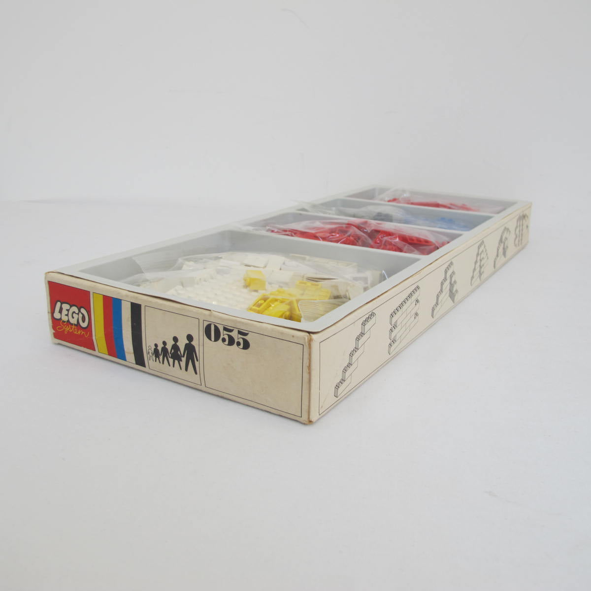 Basic Building Set. Complete with instructions and box