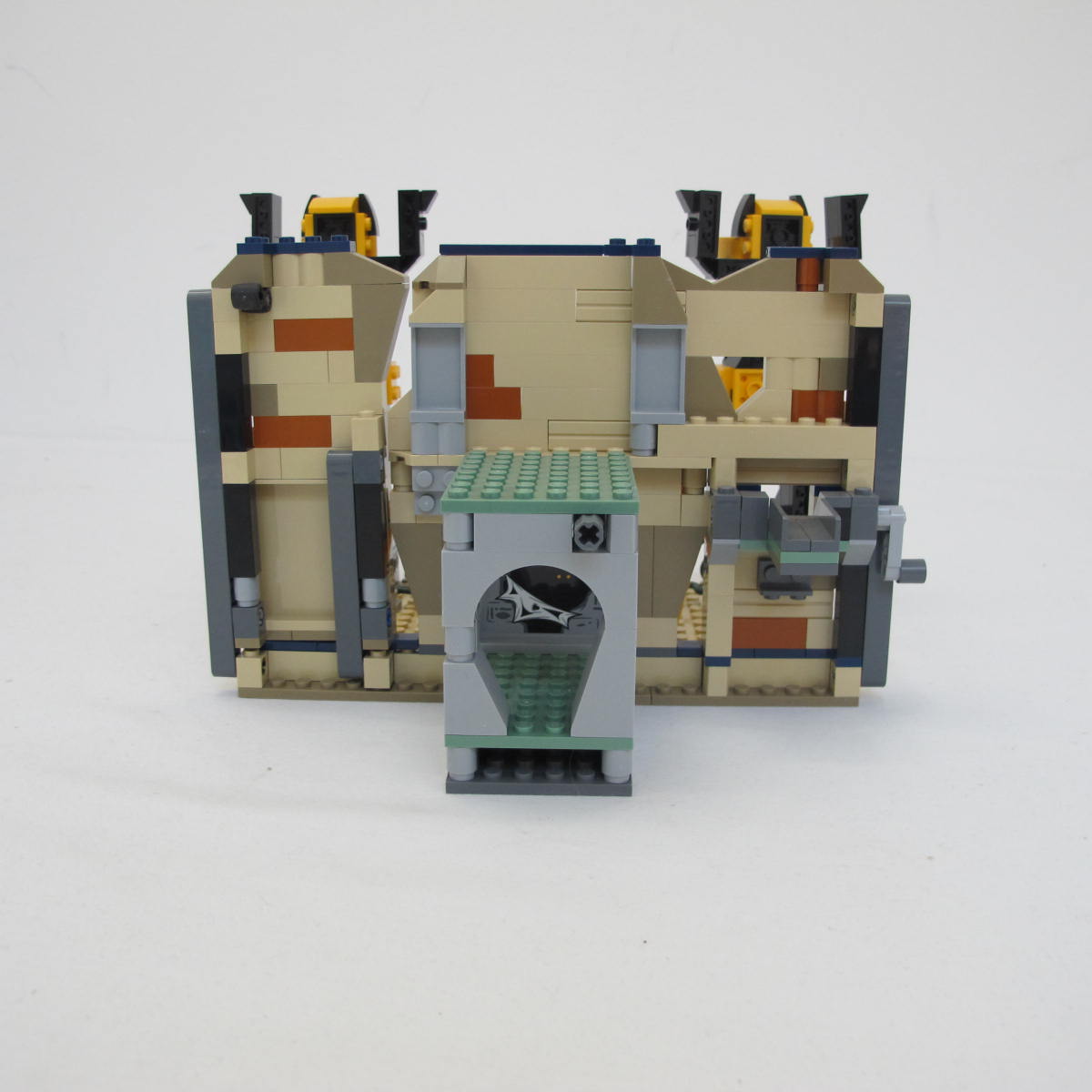 Escape from the Lost Tomb. Complete with instructions and box