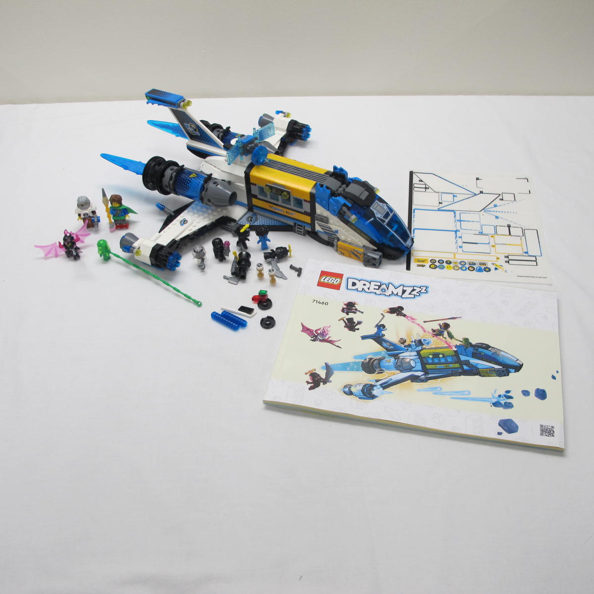 Mr. Oz's Spacebus. Incomplete with instructions, no box