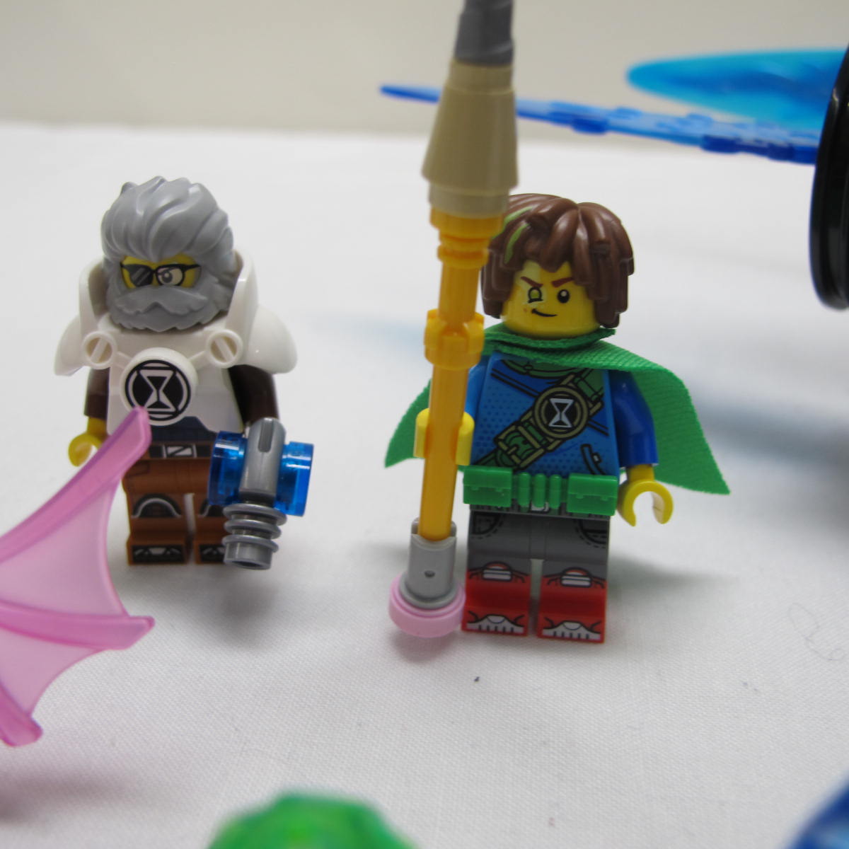 Mr. Oz's Spacebus. Incomplete with instructions, no box