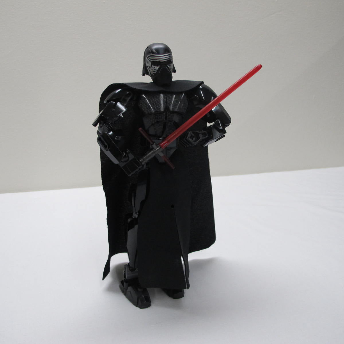 Kylo Ren. Complete with instructions, no box