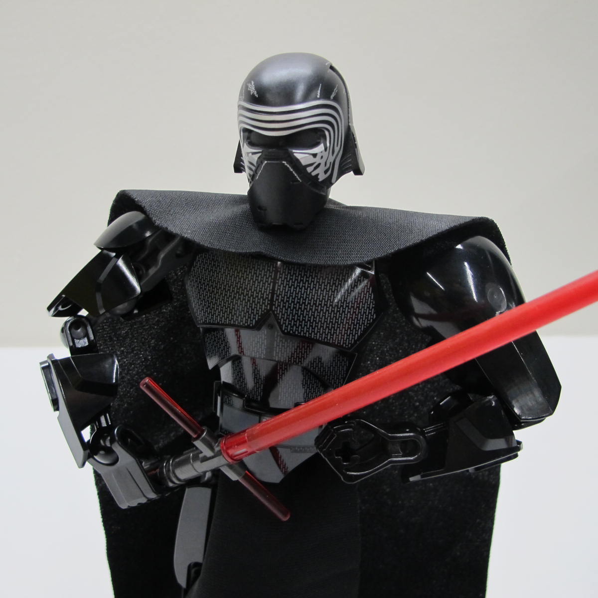 Kylo Ren. Complete with instructions, no box