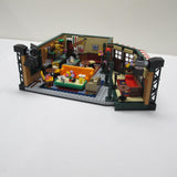 F·R·I·E·N·D·S Central Perk. Incomplete with instructions, no box