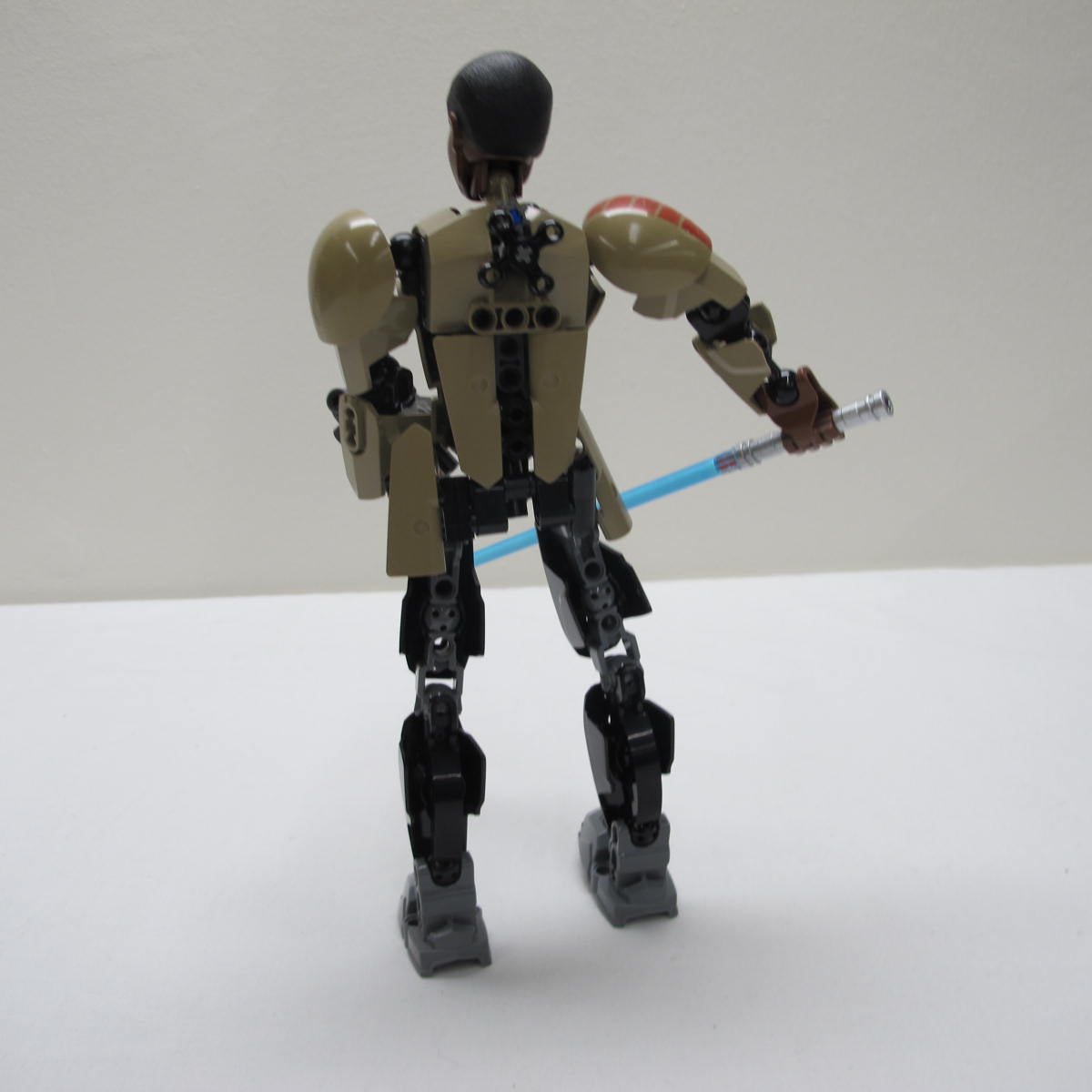 Finn. Complete with instructions, no box