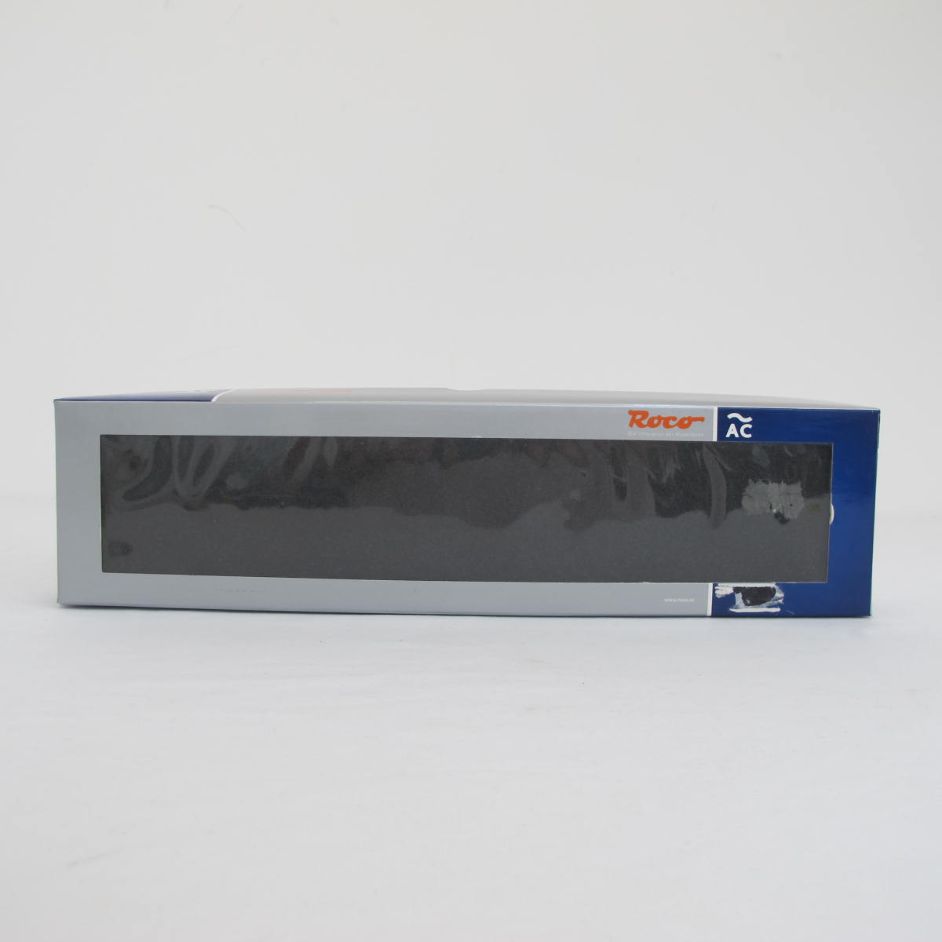 SBB CFF Re 460 electric locomotives in dummy mode