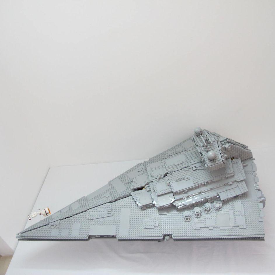 Imperial Star Destroyer - UCS. Complete with instructions, no box