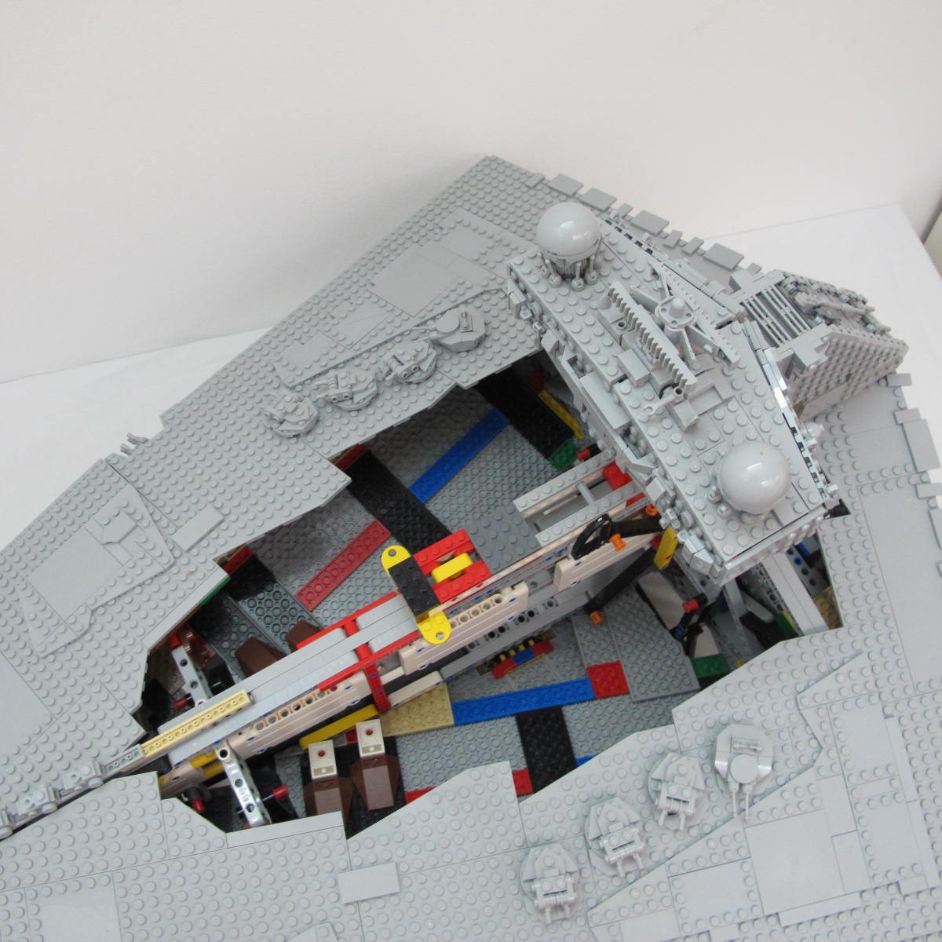 Imperial Star Destroyer - UCS. Complete with instructions, no box