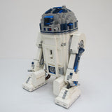 R2-D2 - UCS. Complete with instructions and box