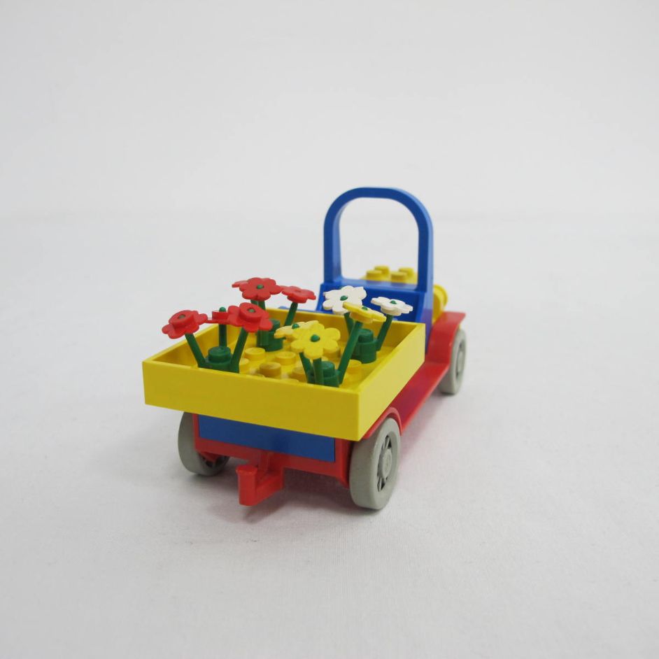 Flower Car. Complete without instructions or box