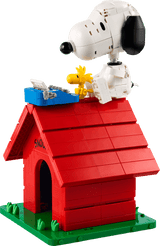Peanuts: Snoopy’s Doghouse