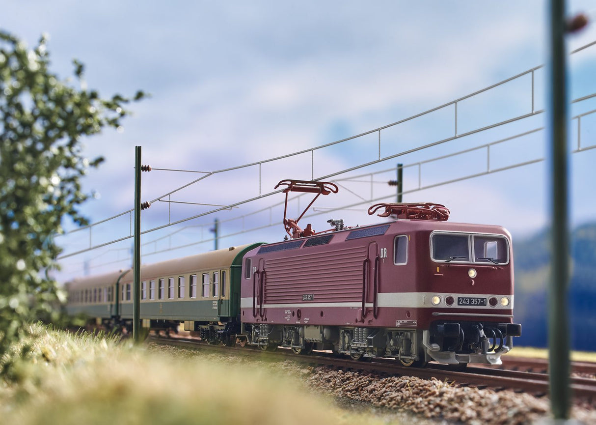 Class 243 Electric Locomotive