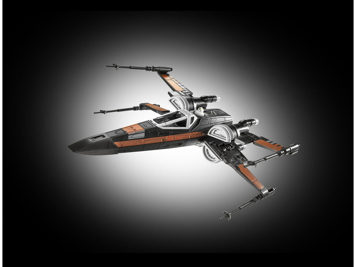 Poe's X-Wing Fighter (w/Sound): Build &amp; Play