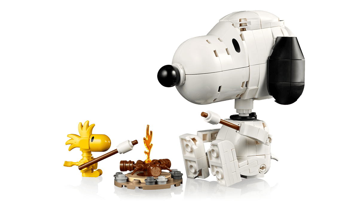 Peanuts: Snoopy’s Doghouse