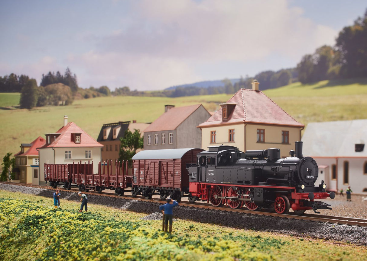 "Era III Freight Train" Digital Starter Set