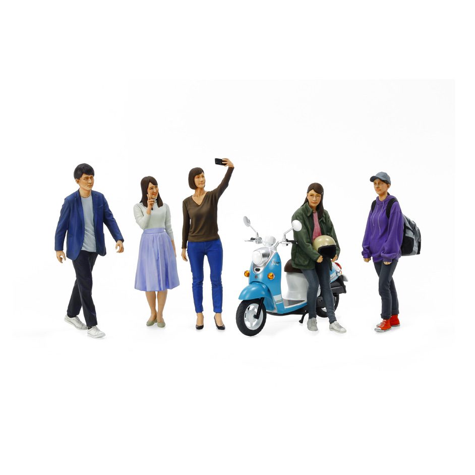1:24 Campus Friends Set II