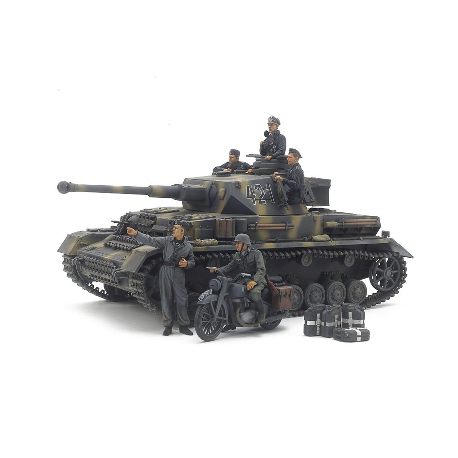 Panzerkampfwagen IV Ausf G. Early Production &amp; Motorcycle Eastern Front