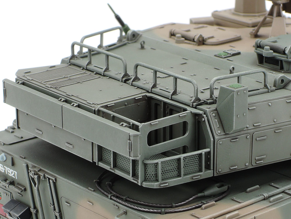 JGSDF Type16MCV C5w/Winch