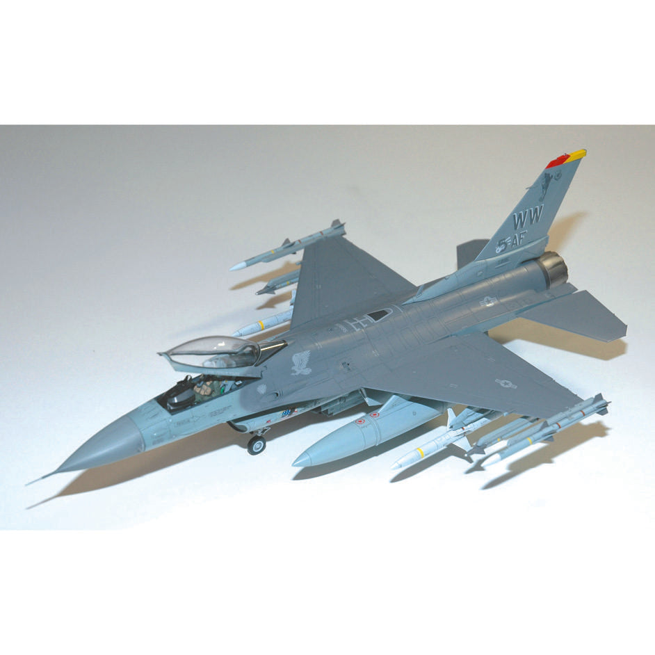 Lockheed Martin F-16CJ Fighting Falcon