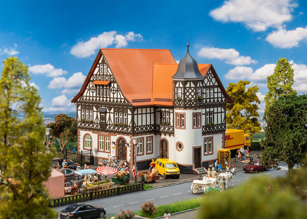 Three-Sided Farm