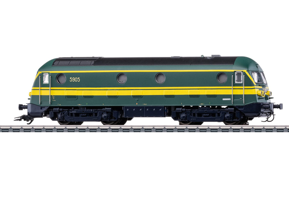 Class VT 18.16 Diesel Express Powered Rail Car Train