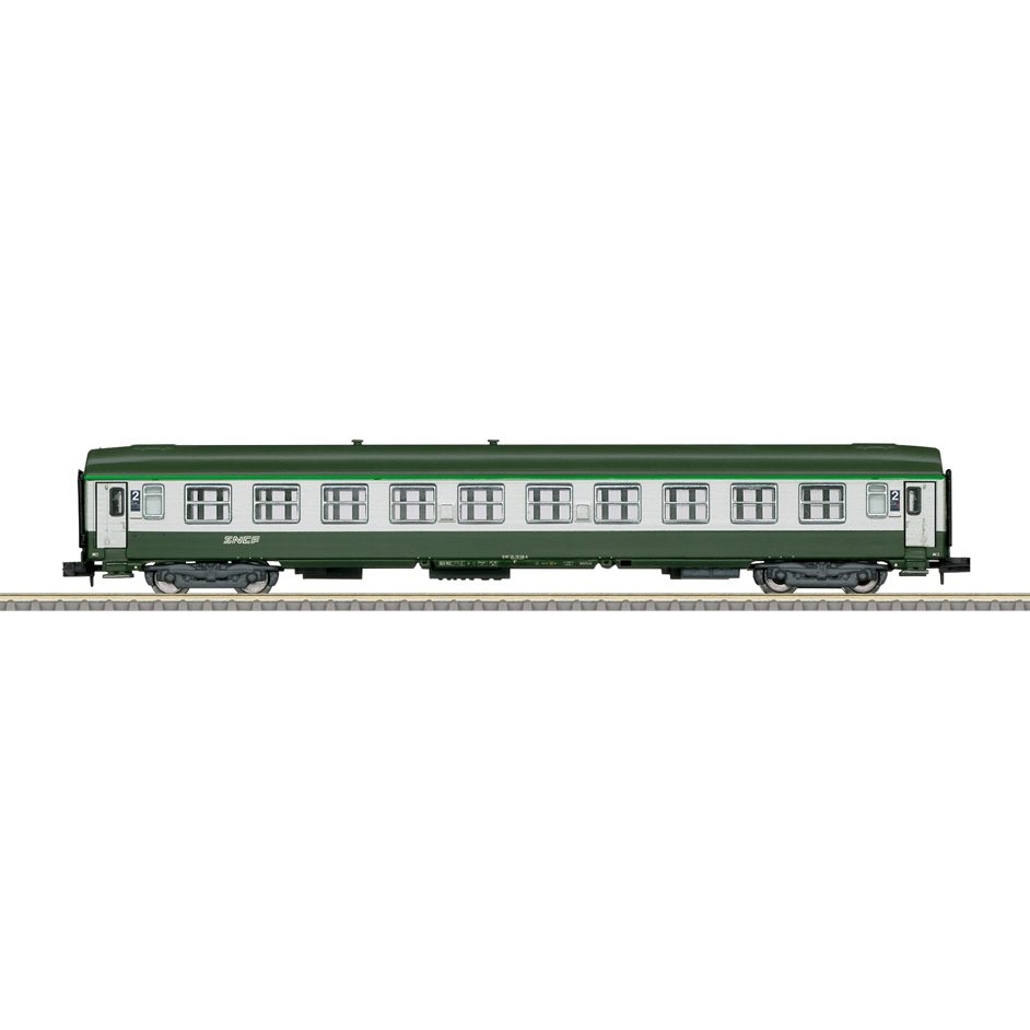 Type B10 Express Train Passenger Car