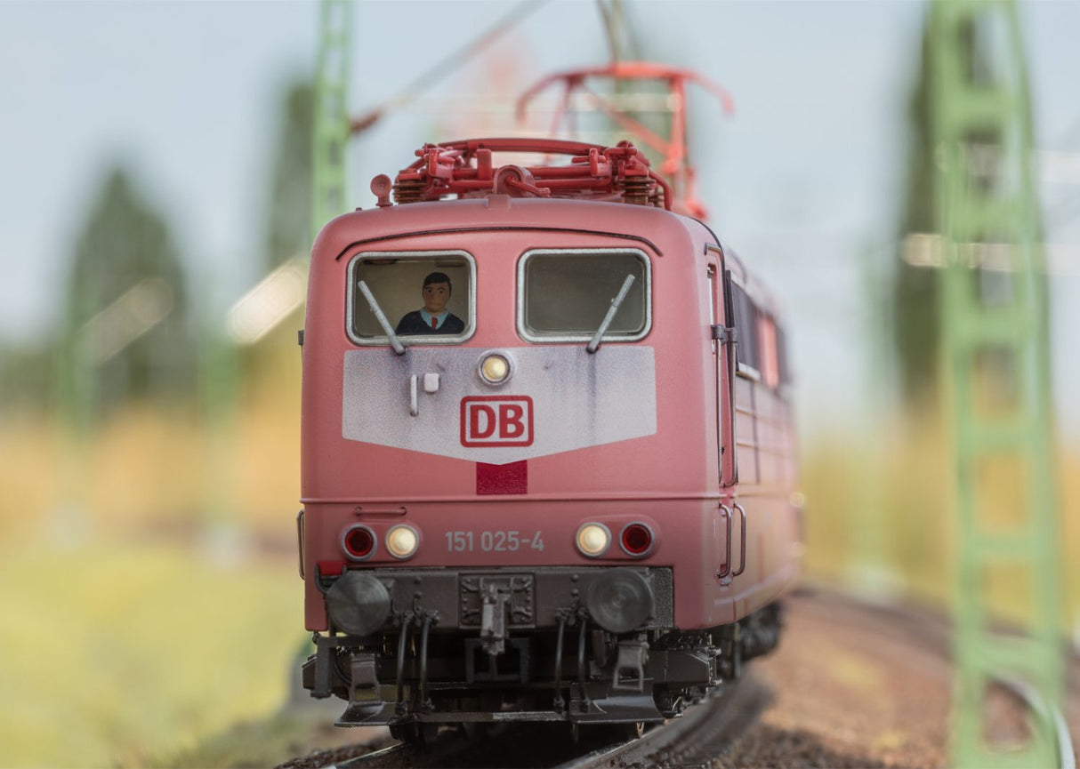 Class 151 Electric Locomotive
