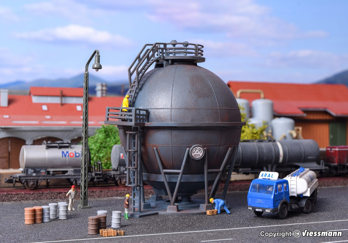 Gas Tank
